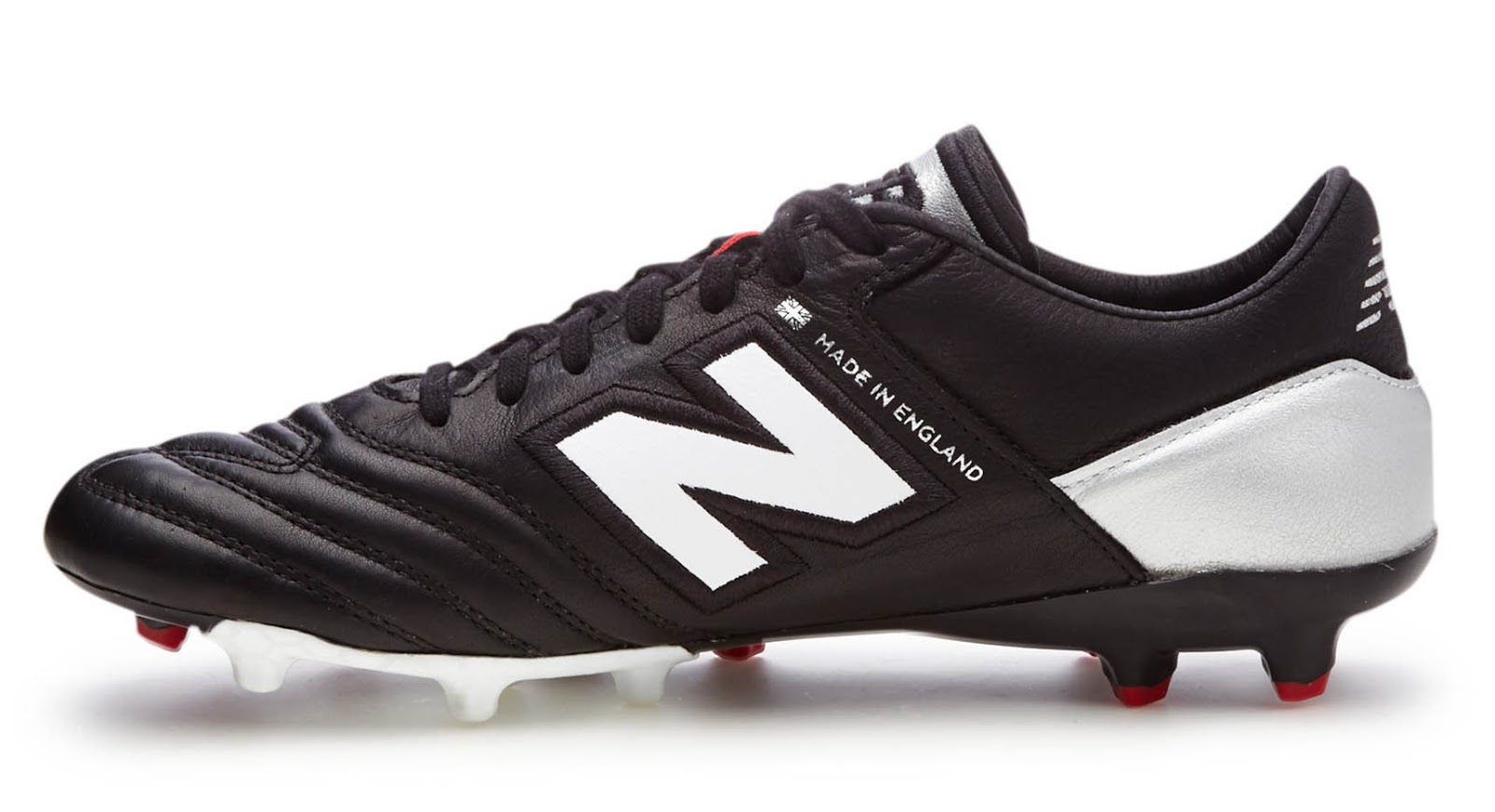 Football 2025 boot polish